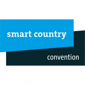 Münchner Moderatorin Susanne Schöne auf der Digital - Messe Smart Country Convention in Berlin